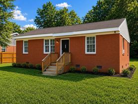 1502 Woodmere Dr - Photo 1 of 1