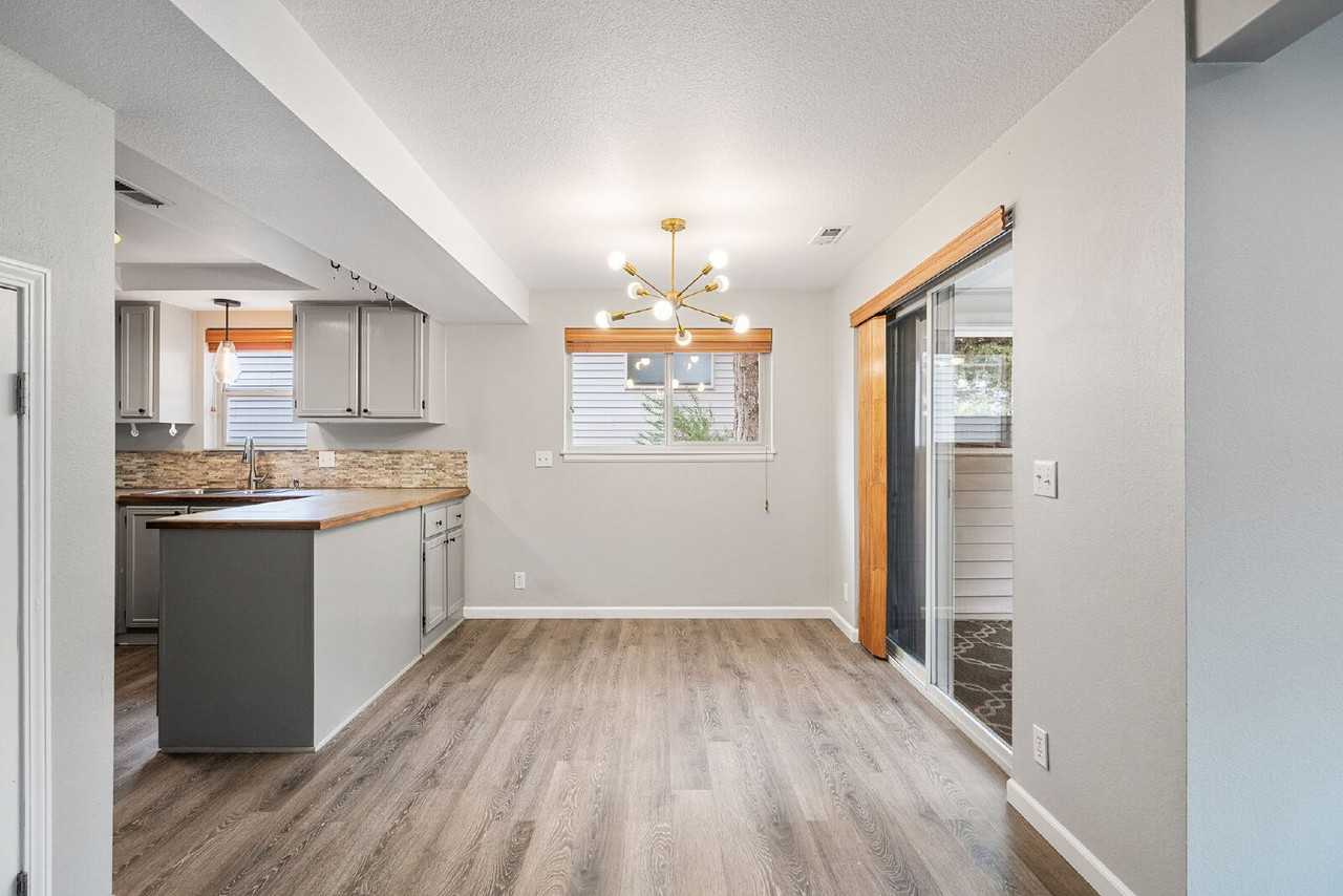 1801 Ne Purcell Blvd #11 - Photo 5 of 26