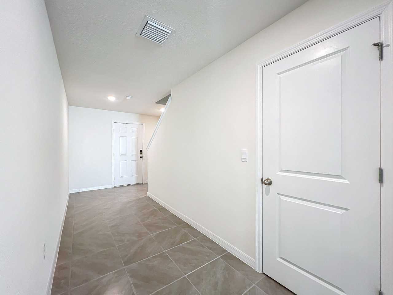 8656 Sw 45th Ct - Photo 3 of 50