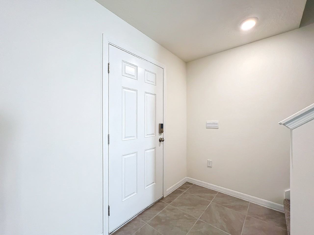 8656 Sw 45th Ct - Photo 4 of 50