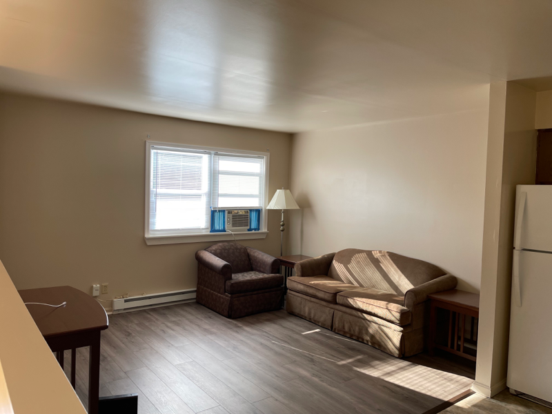 418 Wilson St #W10 - Photo 3 of 7