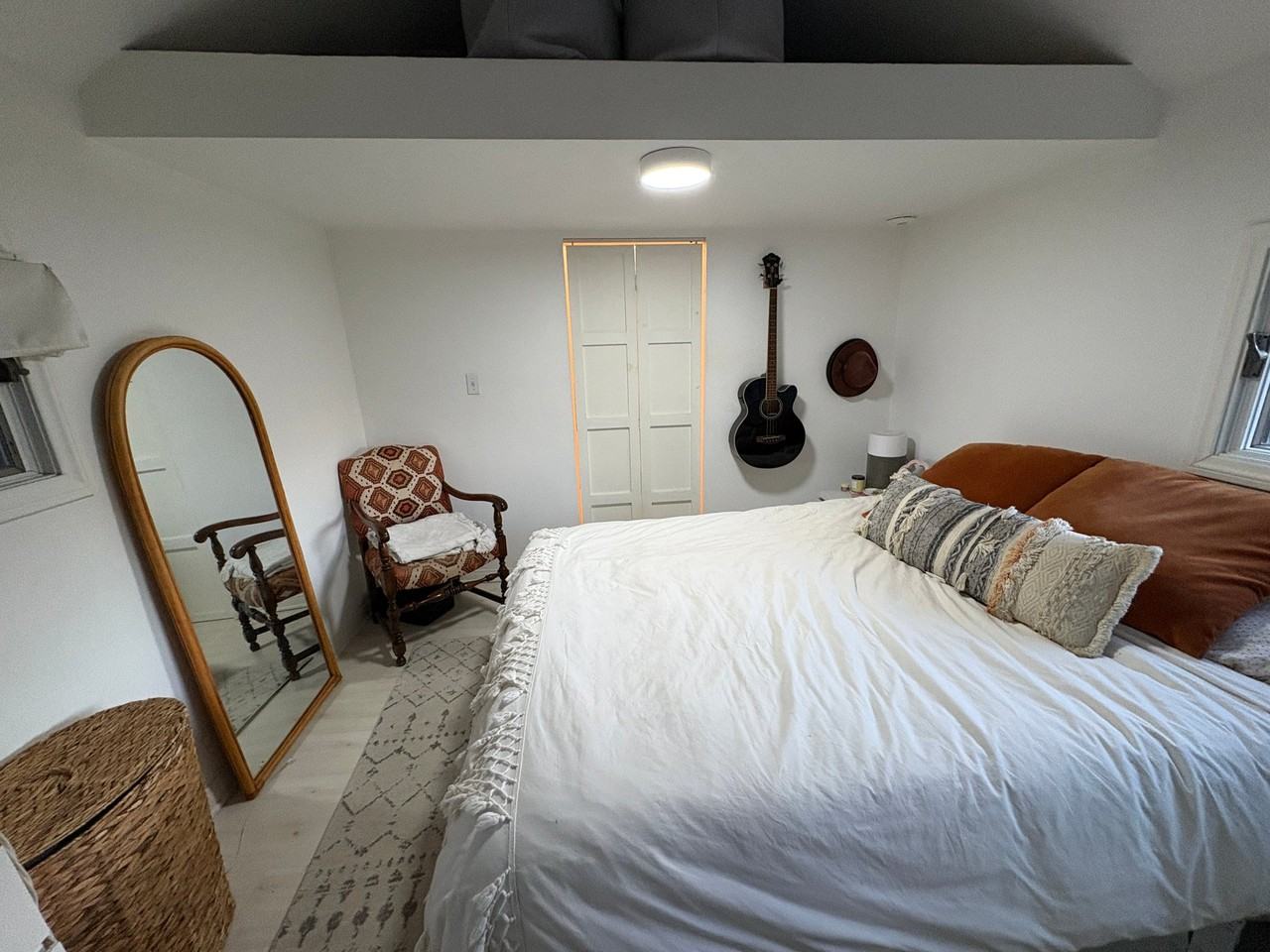1872 Seminole Dr #2 - Photo 5 of 12