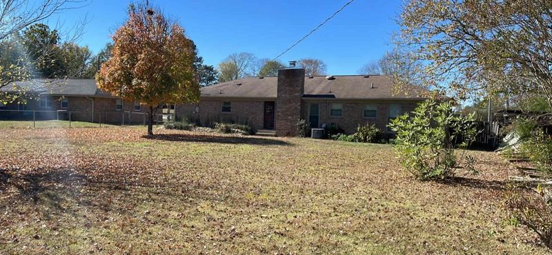 206 Mary Lee Dr - Photo 3 of 15