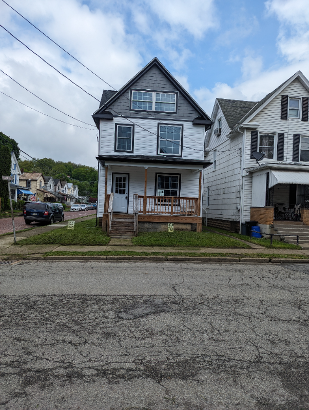 530 W Brady St - Photo 2 of 15