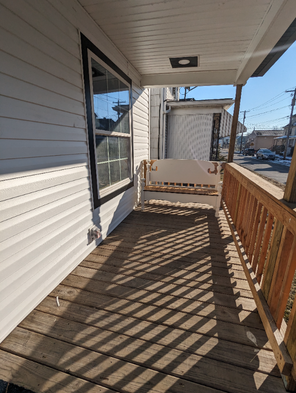 530 W Brady St - Photo 4 of 15