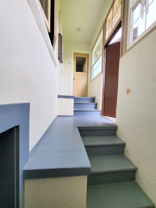 919 E Alder St - Photo 6 of 14