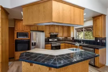 8670 Feliz Creek Dr - Photo 5 of 20