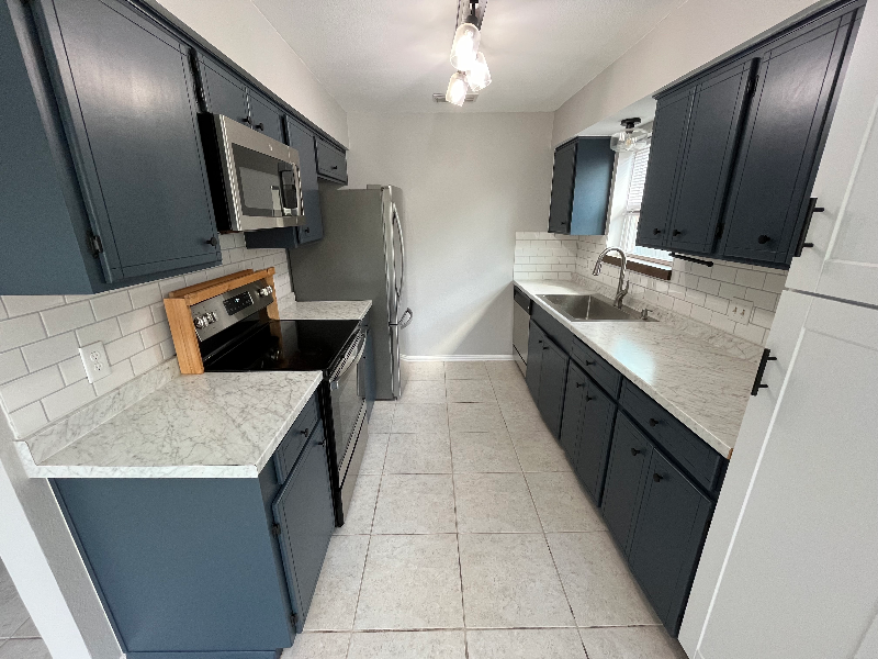 837 Orleans Dr - Photo 6 of 17