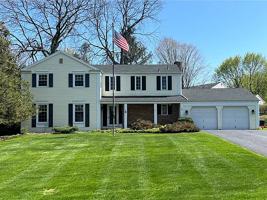 featured image of 4 Old Forge Ln