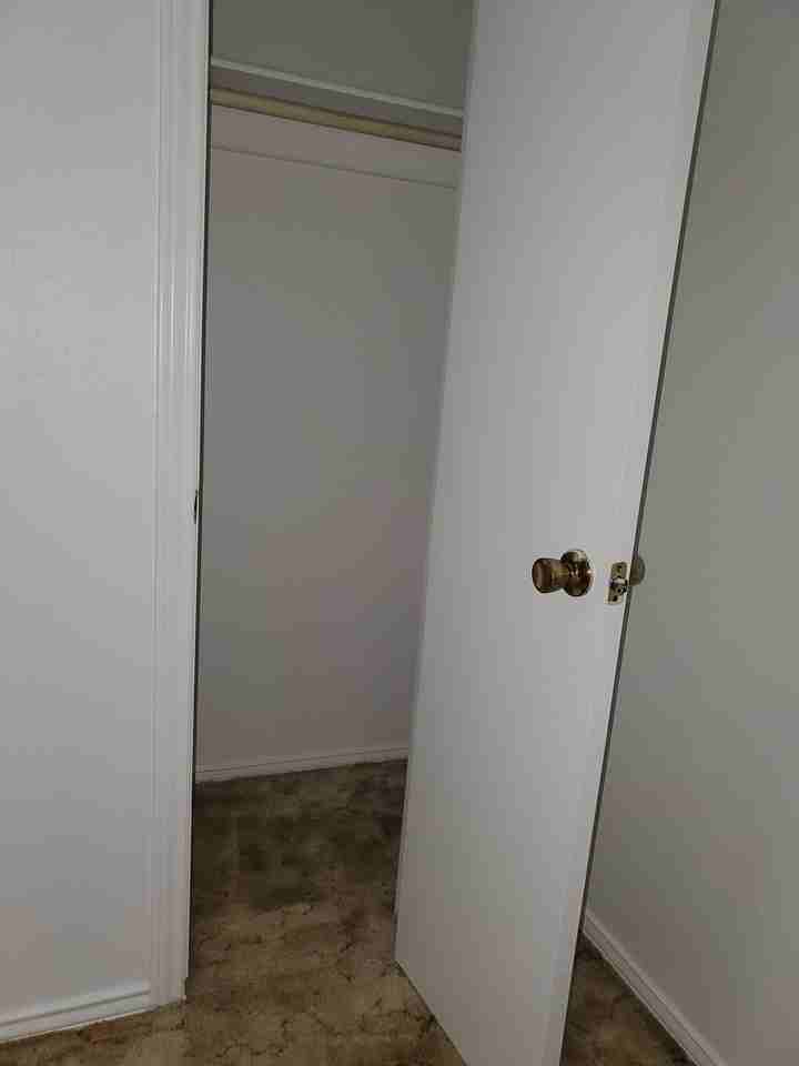 400 N Nolan River Rd #B - Photo 5 of 19