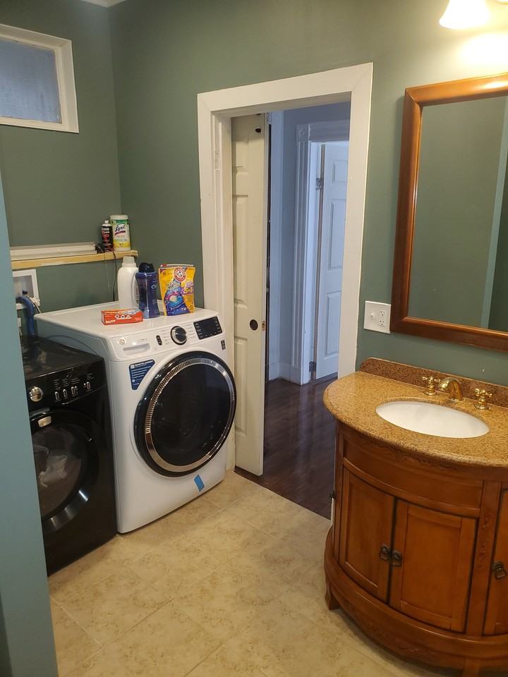 106 Hampshire St #1 - Photo 7 of 8