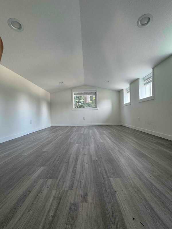 103 Ne 95th Ave - Photo 3 of 8