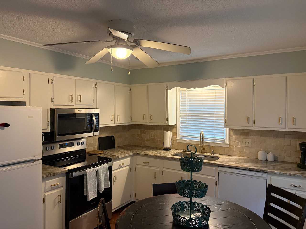21 Sabina Ct - Photo 7 of 14
