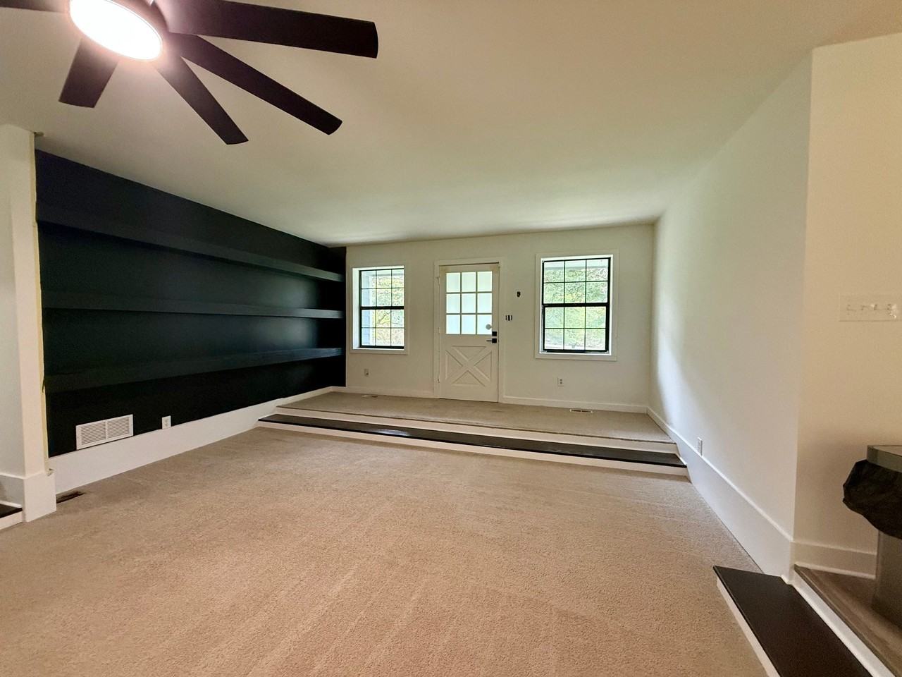 108 Allen Rd - Photo 4 of 19