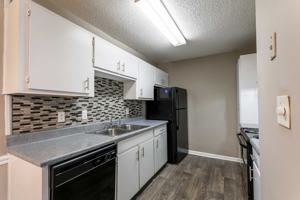 featured image of 4150 Arkwright Rd