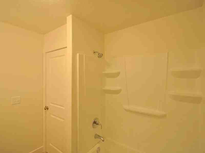 2327 Nw - Photo 6 of 12