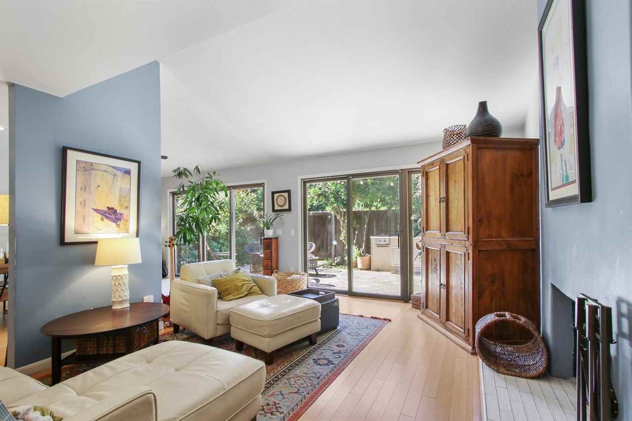 2009 Renoir Ave - Photo 2 of 19