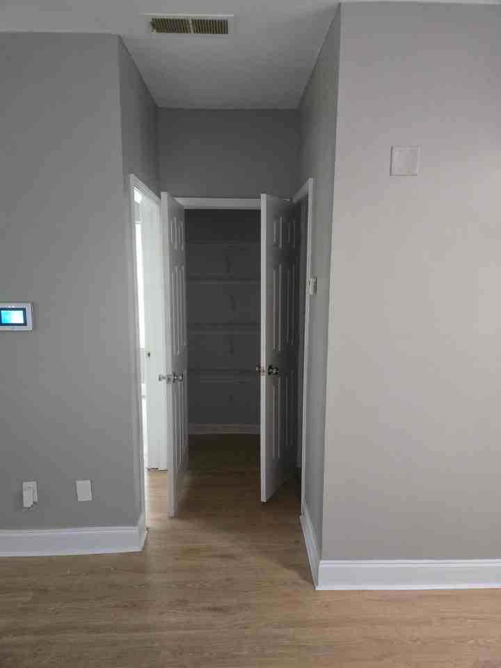 492 Pierce Ave Nw #A - Photo 4 of 20