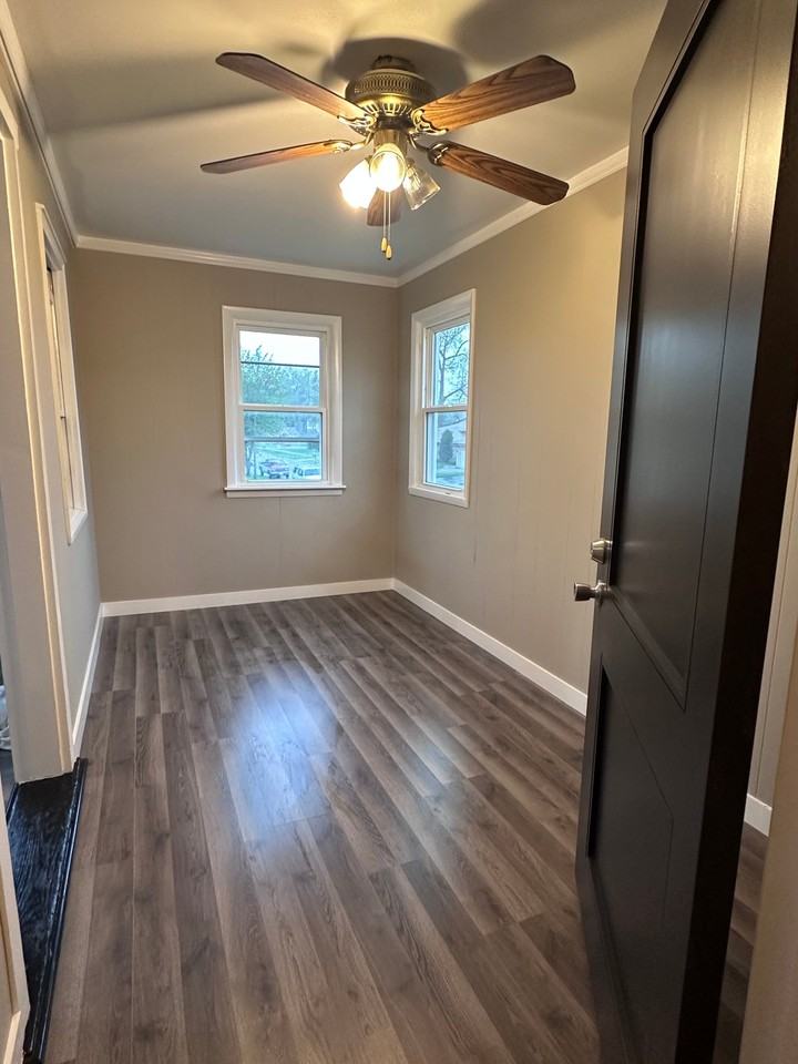 15237 4th Ave #2 - Photo 4 of 12