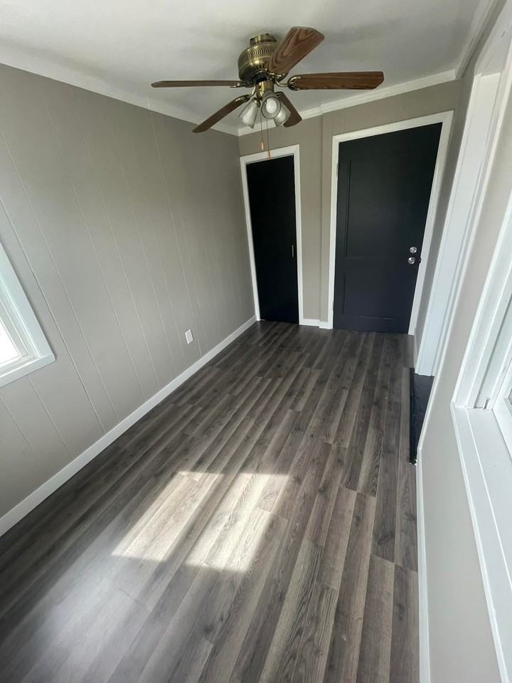 15237 4th Ave #2 - Photo 5 of 12