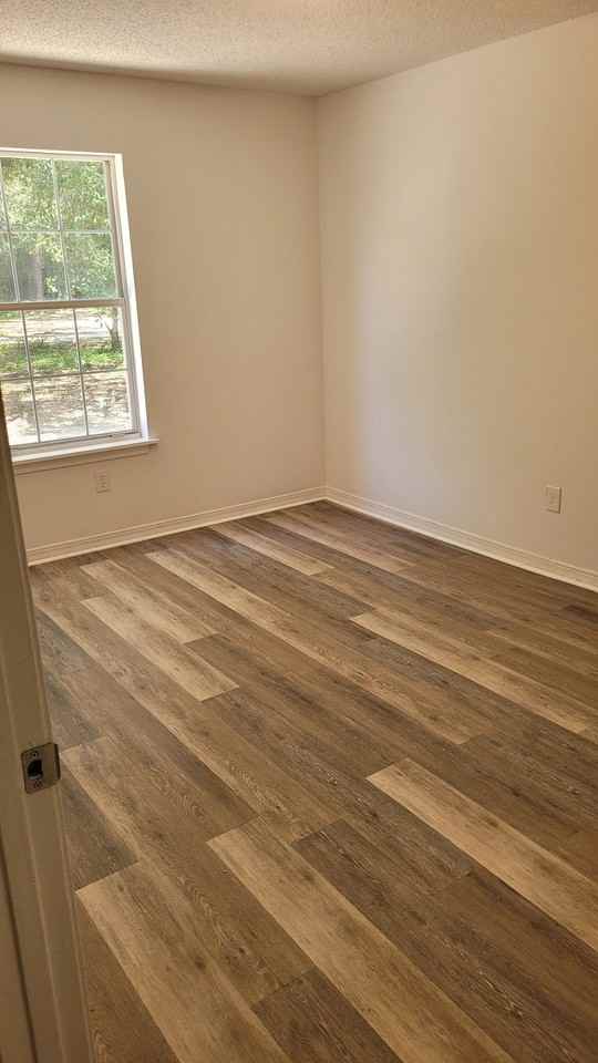 2217 Boykin Blvd - Photo 5 of 11