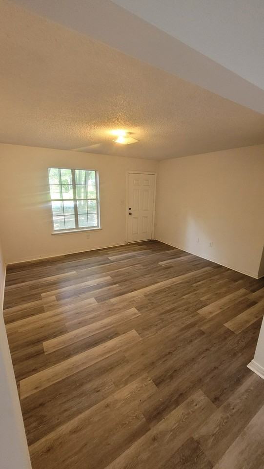 2217 Boykin Blvd - Photo 7 of 11