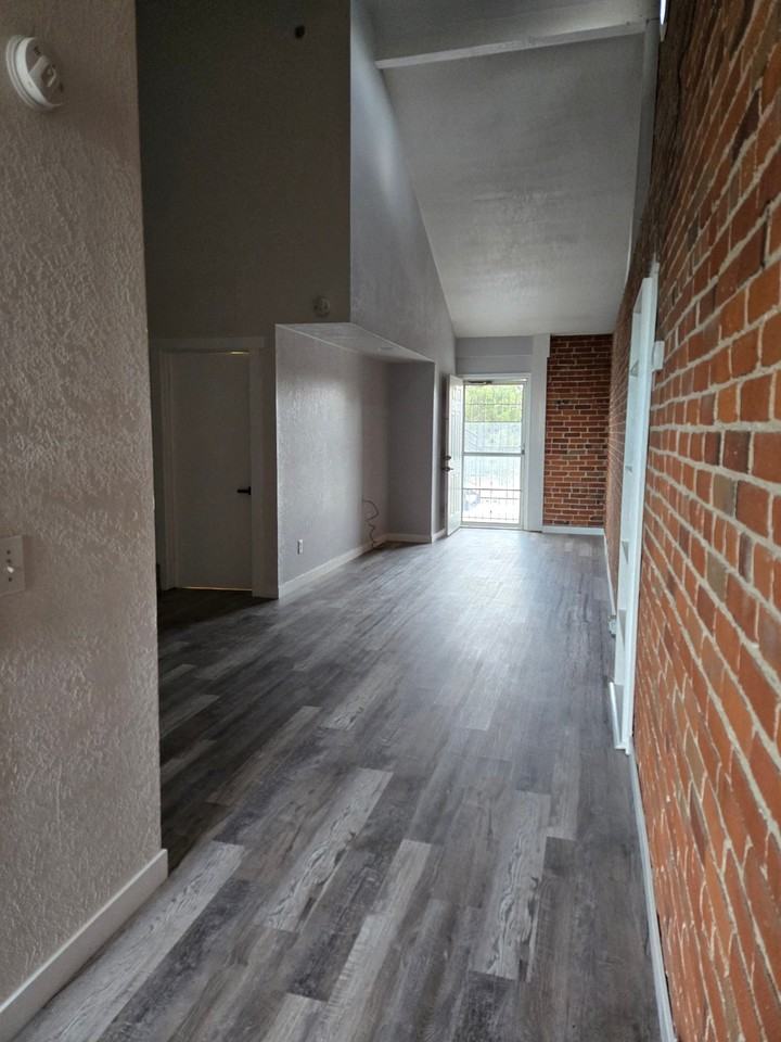 109 N Kimball Ave #K - Photo 3 of 14
