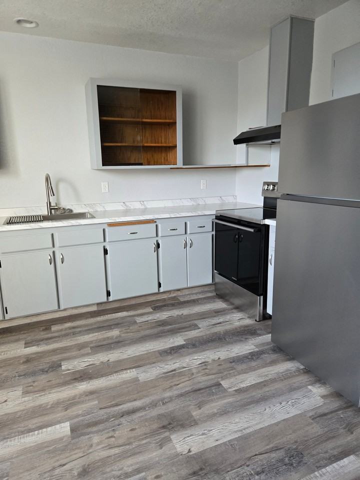 109 N Kimball Ave #K - Photo 5 of 14