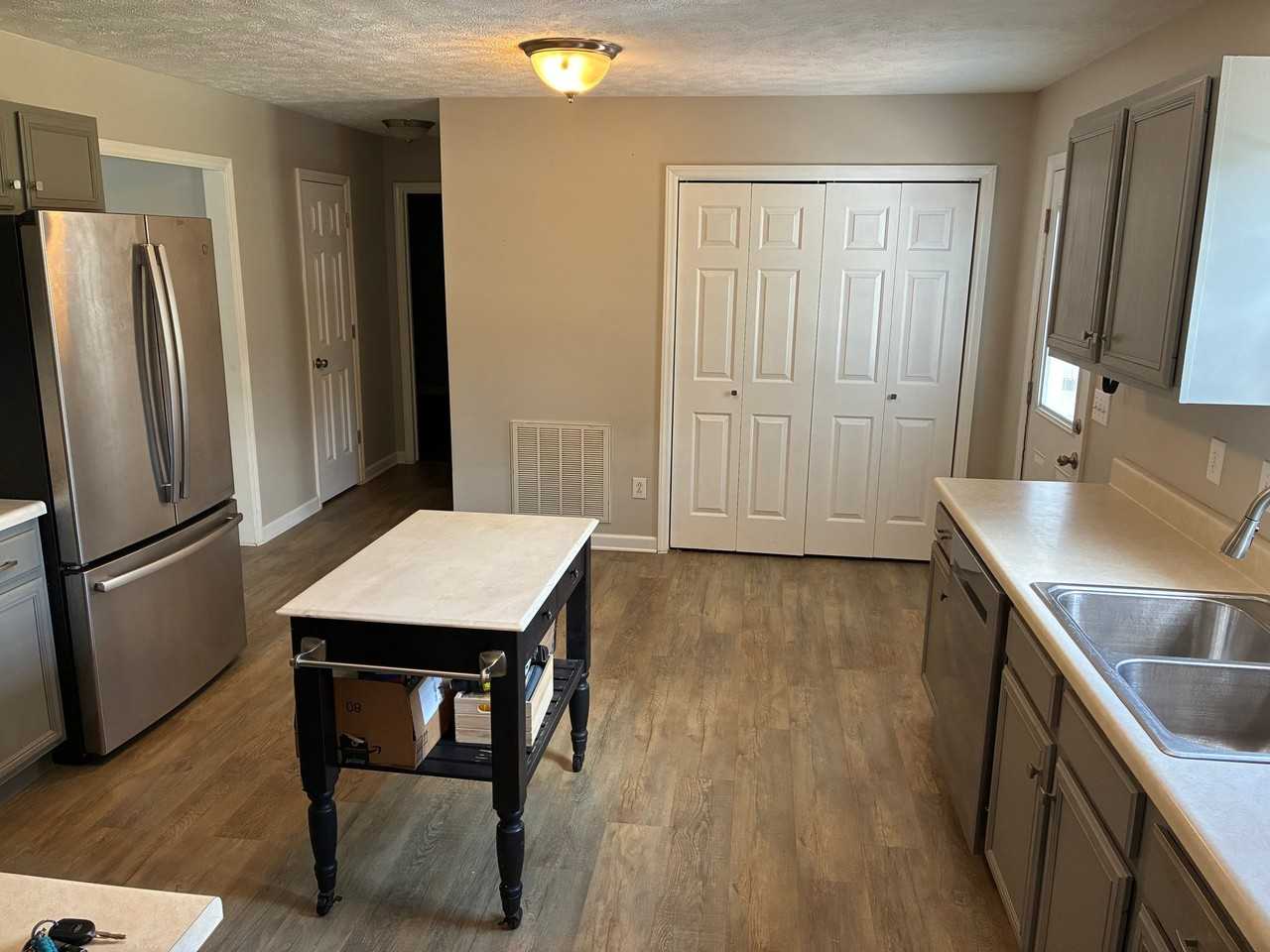112 Faldo Dr - Photo 3 of 13