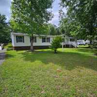 featured image of 330 Pooshee Plantation Way