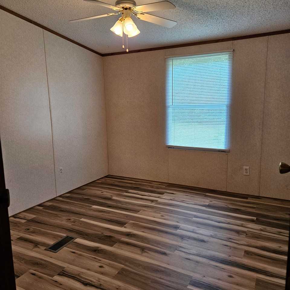 330 Pooshee Plantation Way - Photo 6 of 8
