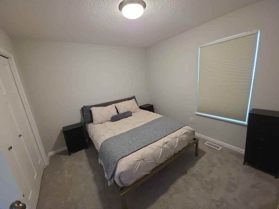 1541 Traverse Ln - Photo 3 of 12