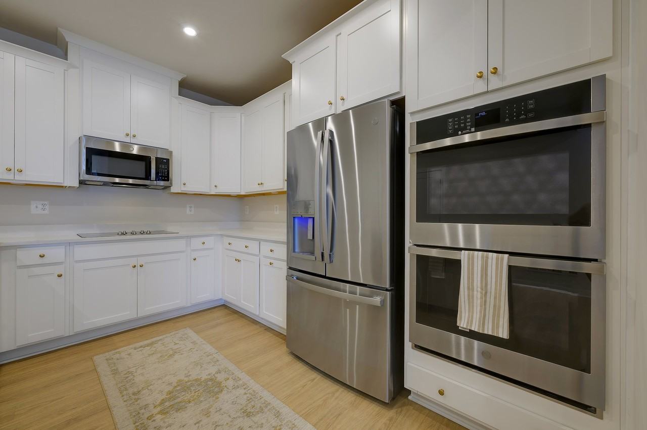 203A Park Central Ter - Photo 5 of 20