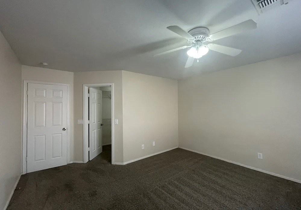 108 Mccormick Dr - Photo 3 of 8