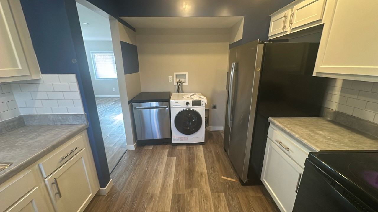 2368 Marcia Dr - Photo 4 of 20