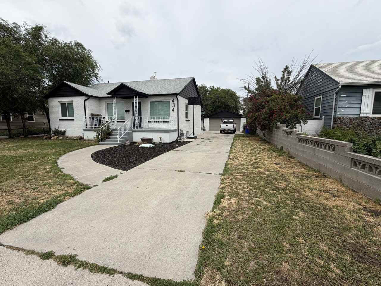 434 W Alta View Dr - Photo 2 of 10