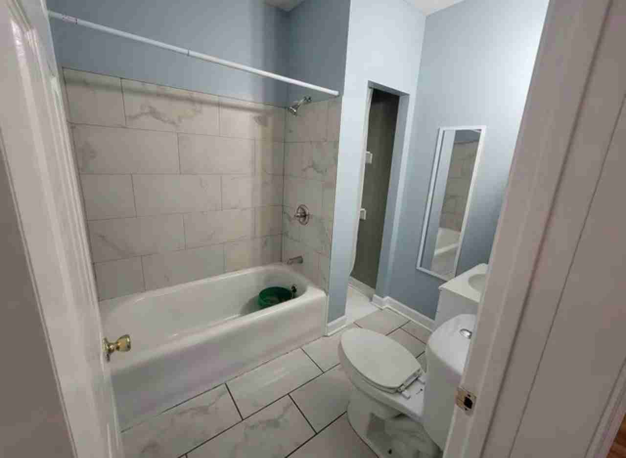 1617 E 77th St #1 - Photo 2 of 8