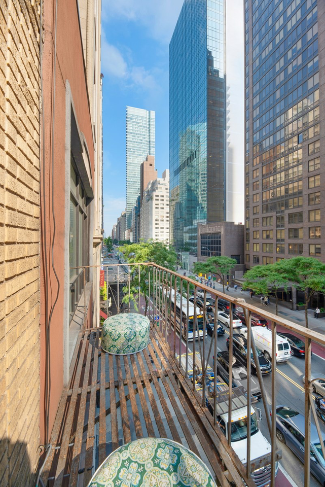 143 E 57th St #PH1 - Photo 5 of 14