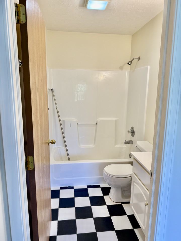 12 Alexa Way #3 - Photo 4 of 10
