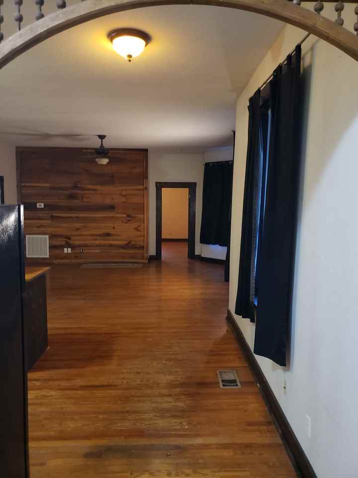 1422 Coker Ave #2 - Photo 3 of 19