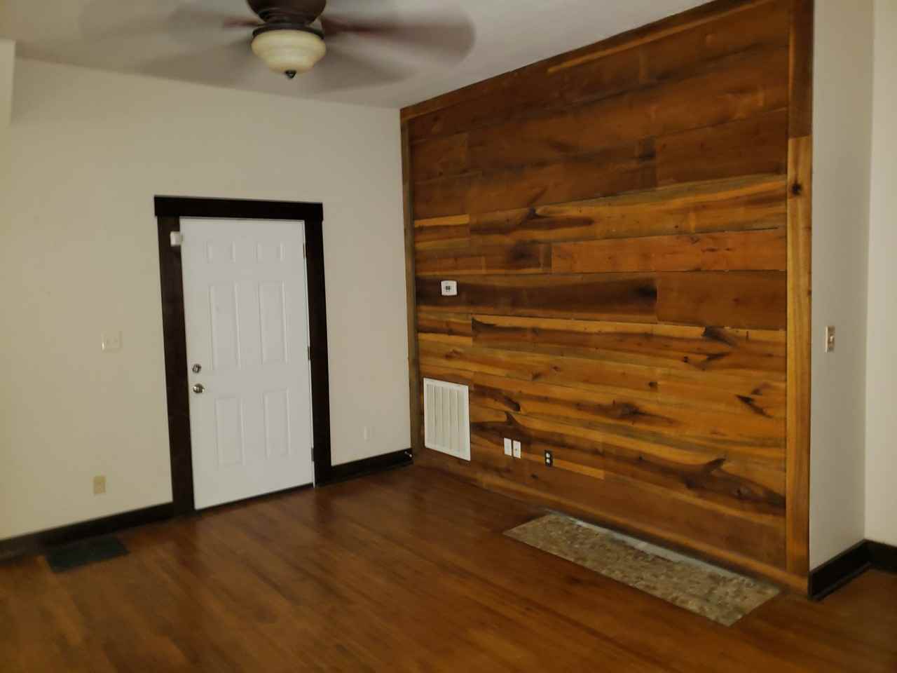 1422 Coker Ave #2 - Photo 7 of 19