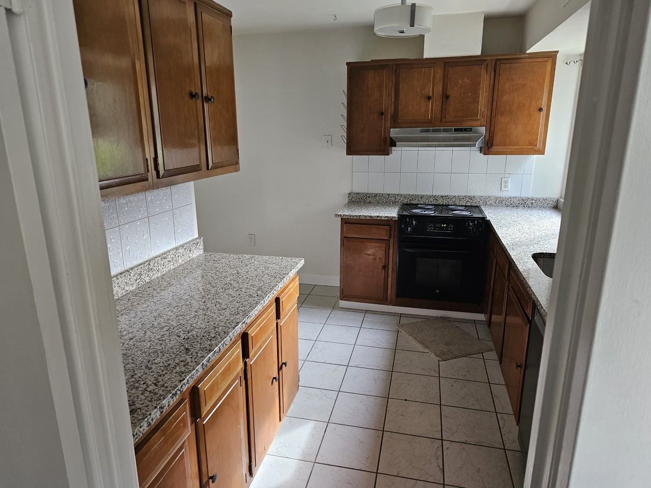 1745 Wainwright Dr #1745 - Photo 3 of 8