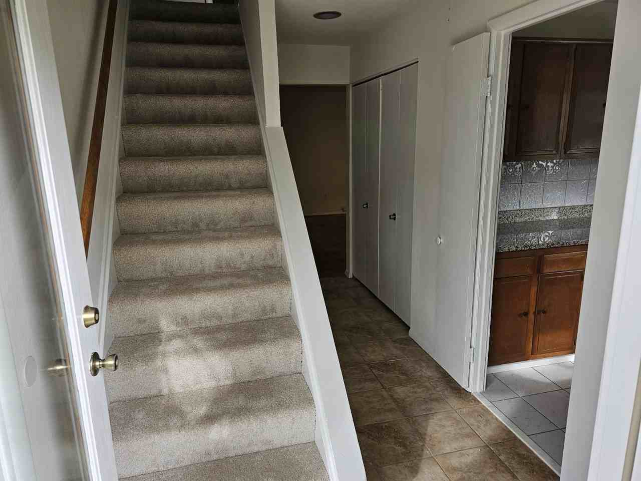 1745 Wainwright Dr #1745 - Photo 5 of 8