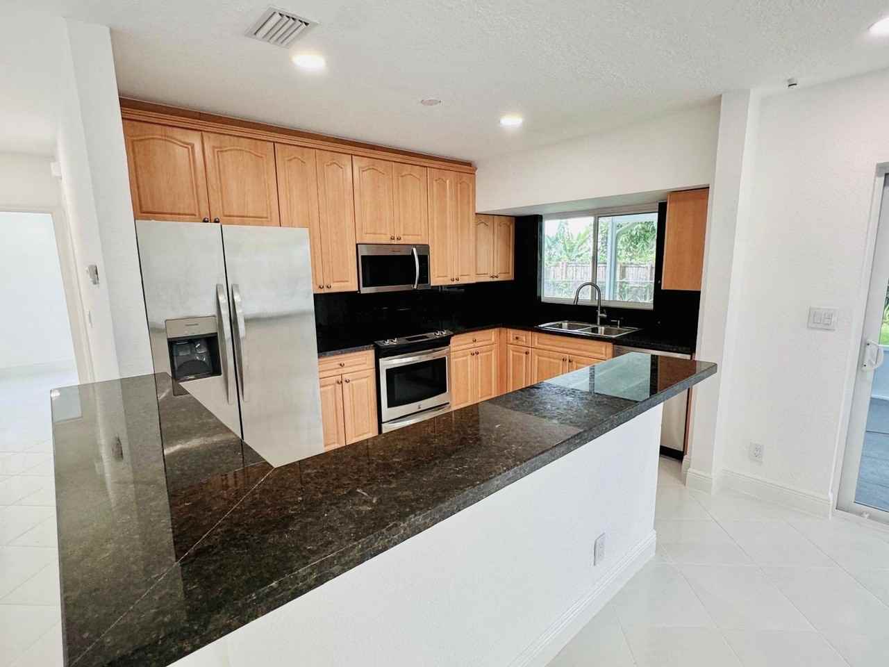 1200 Sw 12th Ter #NA - Photo 4 of 16