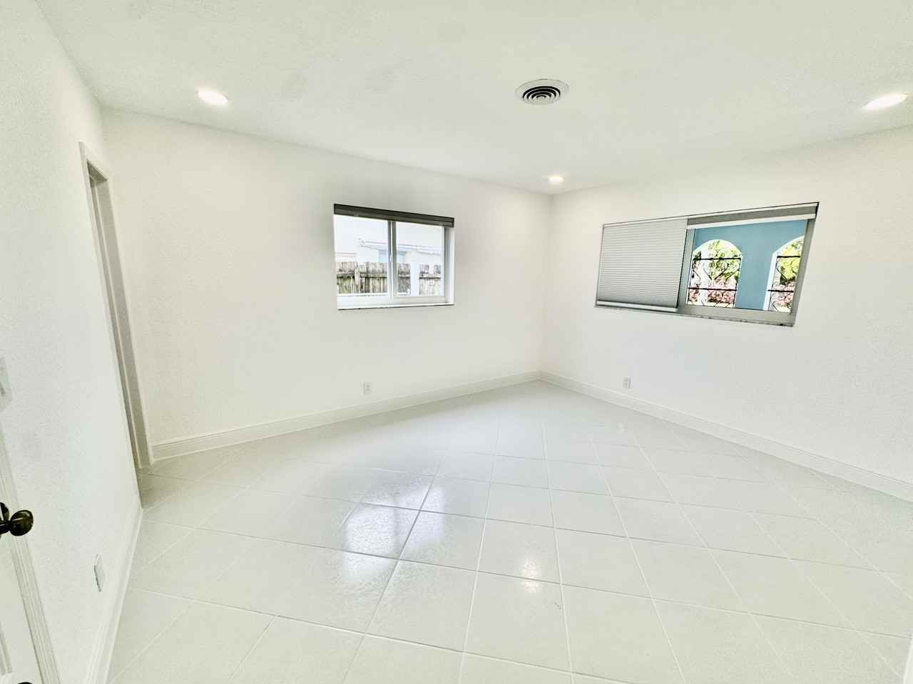 1200 Sw 12th Ter #NA - Photo 6 of 16