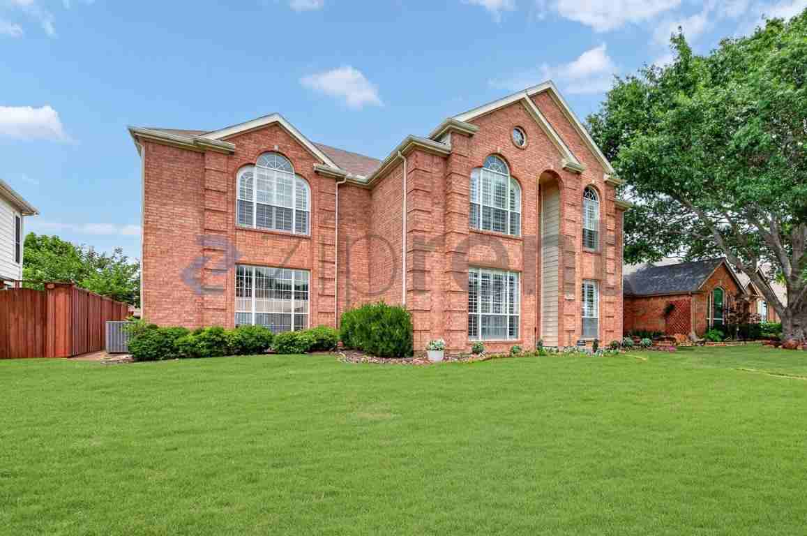10604 Ambergate Ln - Photo 2 of 37