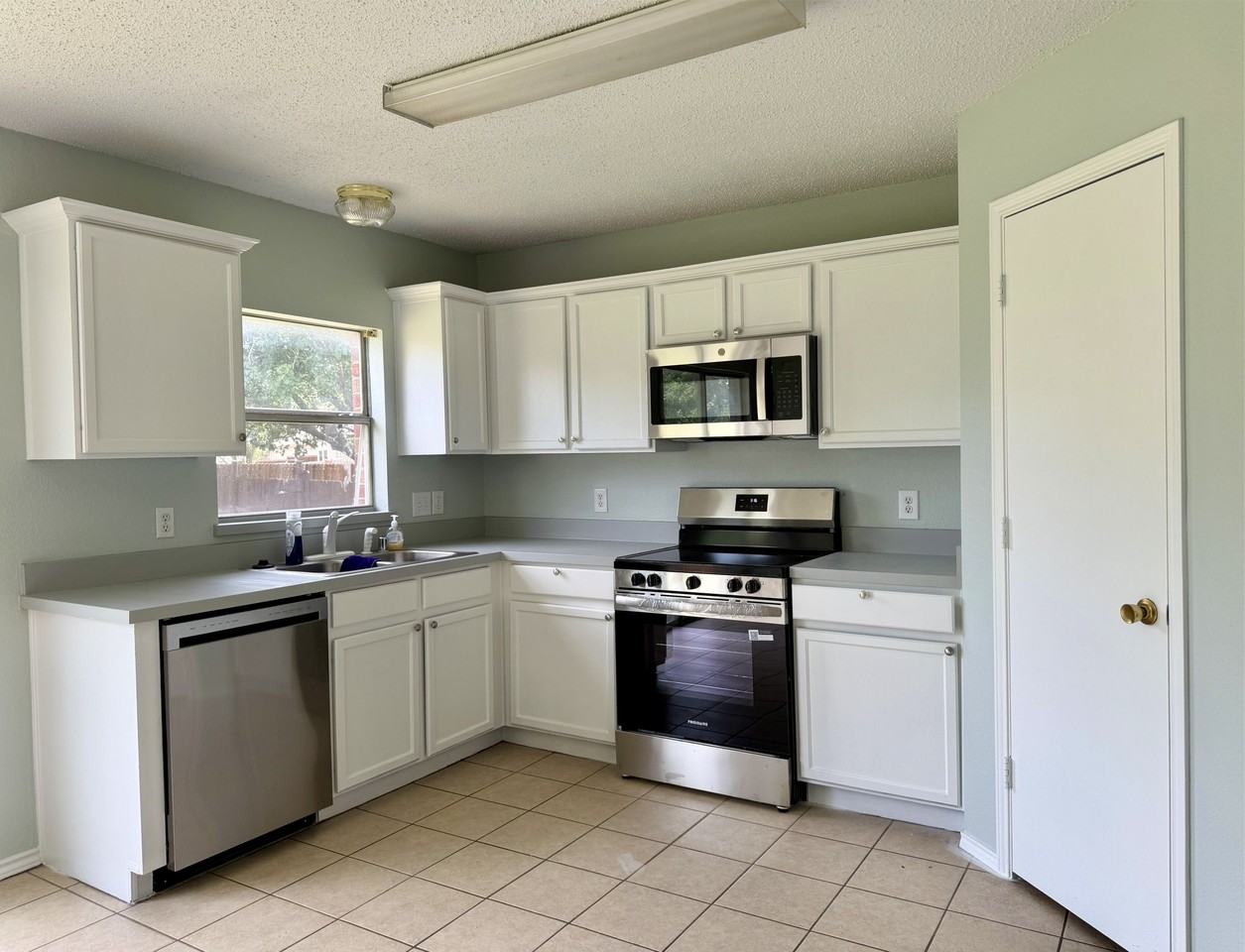 2222 Meade Ct #NA - Photo 5 of 19