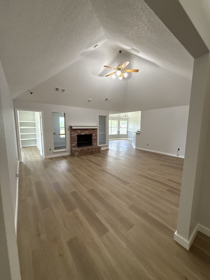 6405 Rosebud Dr #NA - Photo 3 of 15