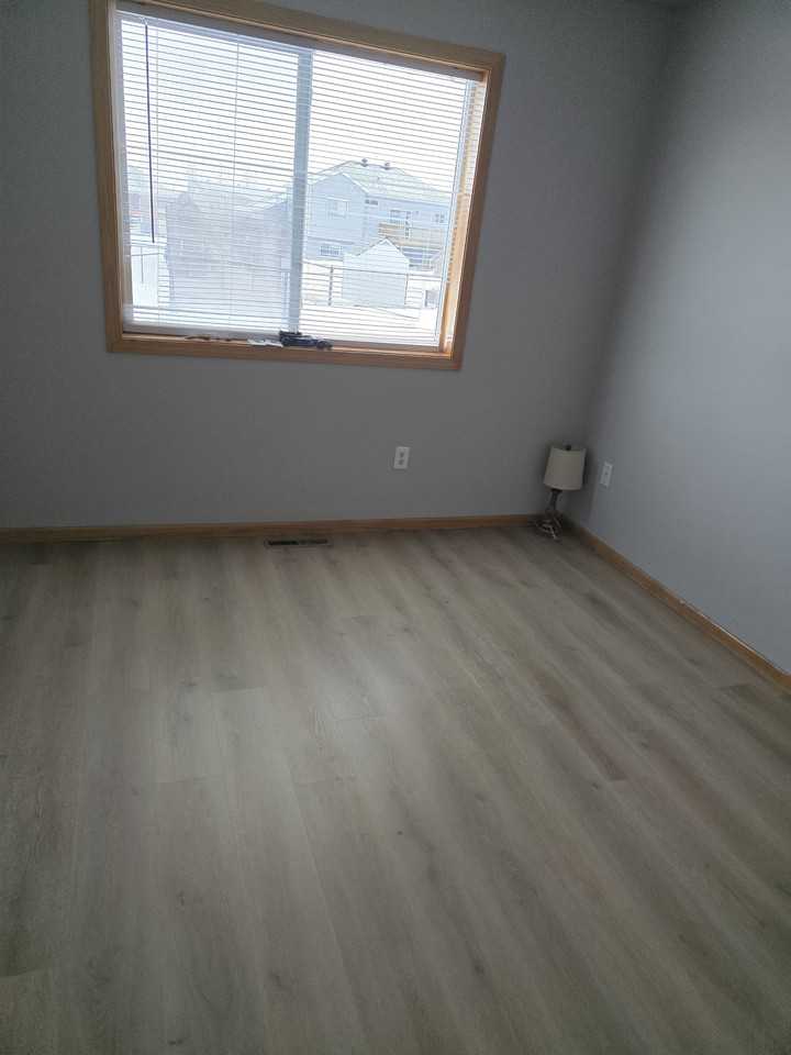 1121 37th Ave S #NA - Photo 6 of 11