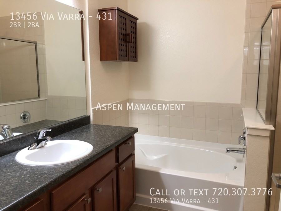 13456 Via Varra #431 - Photo 7 of 8